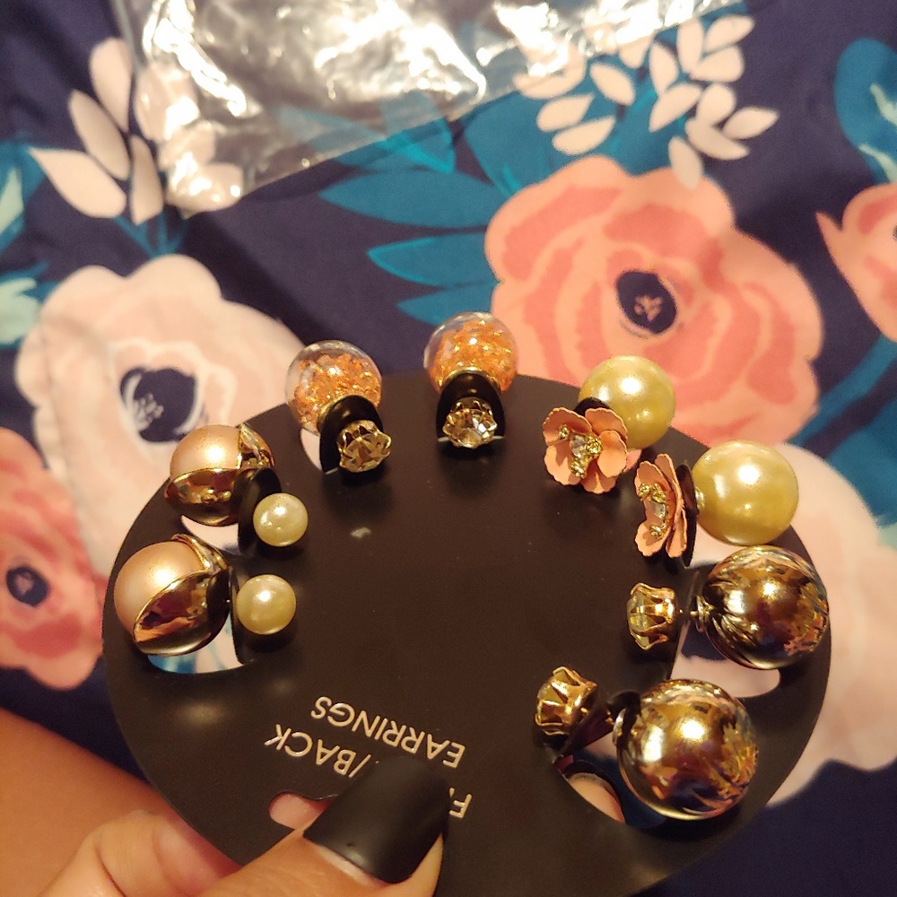 Earings